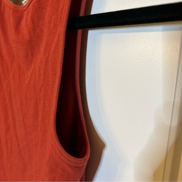 C’EST MOI RUST COLOURED CROPPED TANK TOP MADE WITH RAYON FROM BAMBOO ONE SIZE - Picture 15 of 16